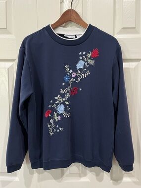 Vintage 90s Blair Blue Floral Embroidered Sweatshirt Size L